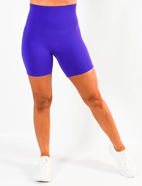 The High-Waisted Biker Shorts 6"